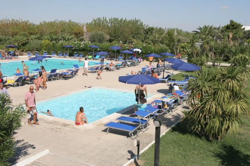 African Beach Hotel-Residence Manfredonia Esterno foto