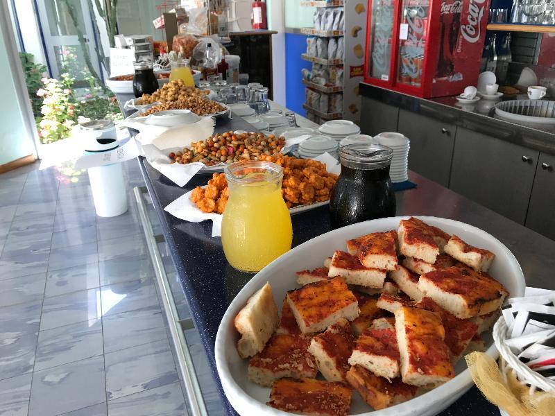 African Beach Hotel-Residence Manfredonia Esterno foto