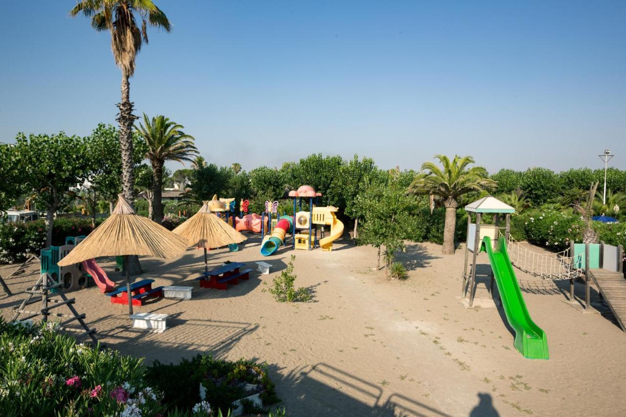 African Beach Hotel-Residence Manfredonia Esterno foto