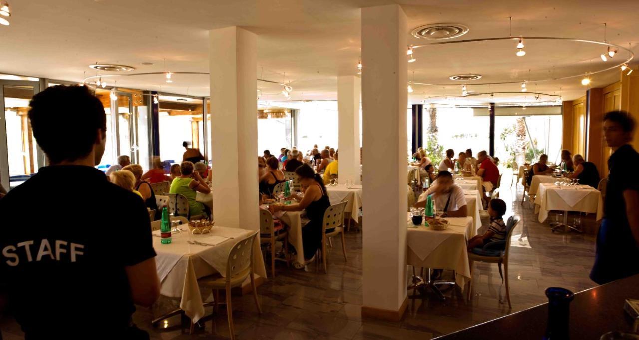 African Beach Hotel-Residence Manfredonia Esterno foto