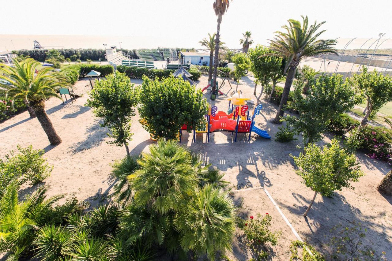 African Beach Hotel-Residence Manfredonia Esterno foto