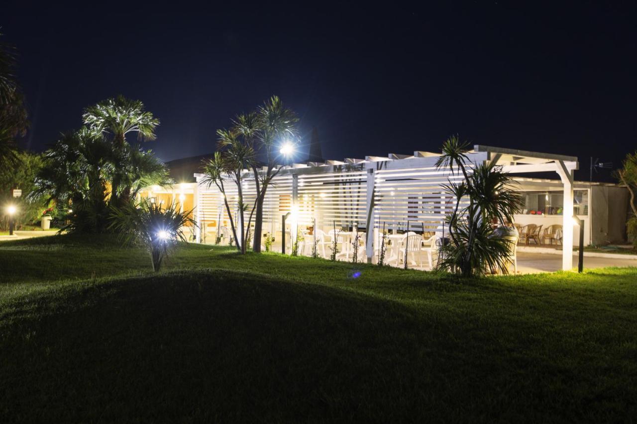 African Beach Hotel-Residence Manfredonia Esterno foto