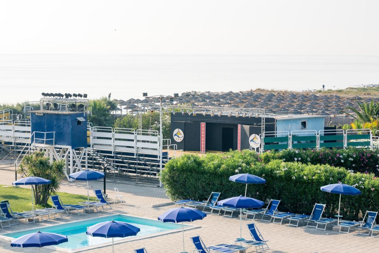 African Beach Hotel-Residence Manfredonia Esterno foto