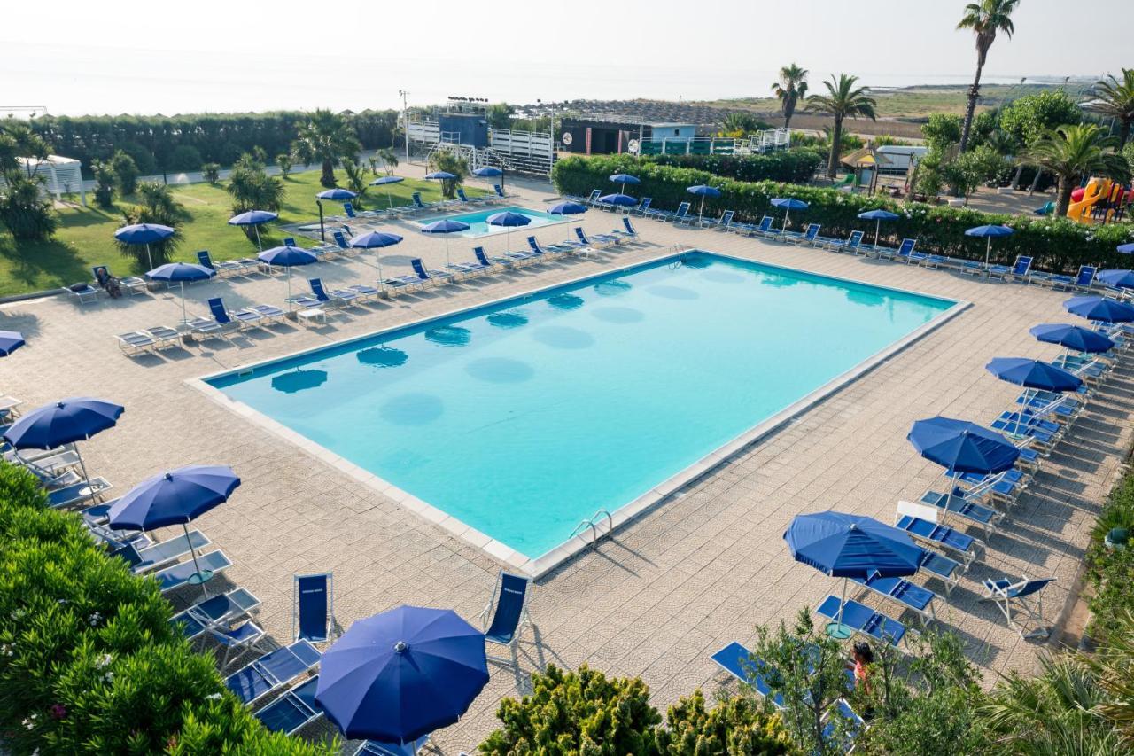 African Beach Hotel-Residence Manfredonia Esterno foto