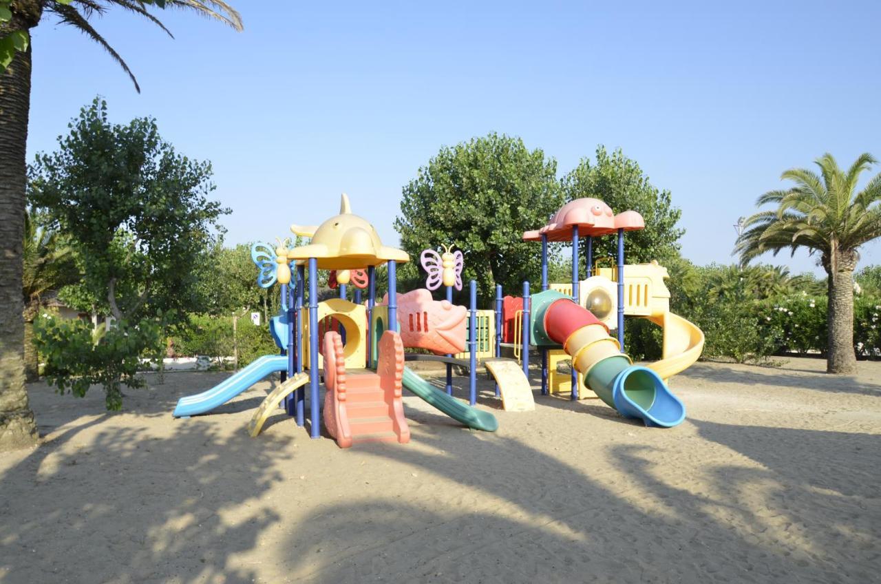 African Beach Hotel-Residence Manfredonia Esterno foto